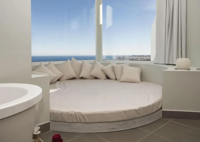 Rezort Higueron Malaga, Curio Collection By Hilton (adults Only) 5*