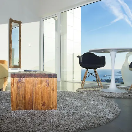 אתר נופש Higueron Curio Collection By Hilton (adults Only) 5*