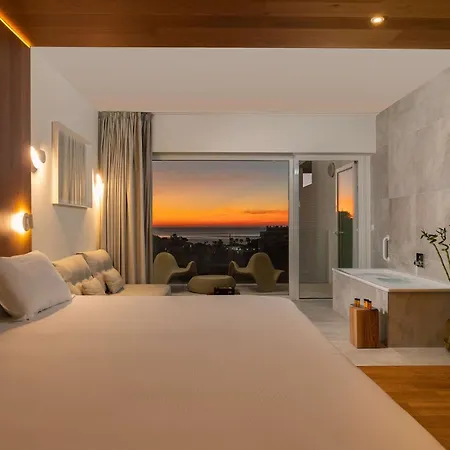 Higueron Curio Collection By Hilton (adults Only) פואנגירולה
