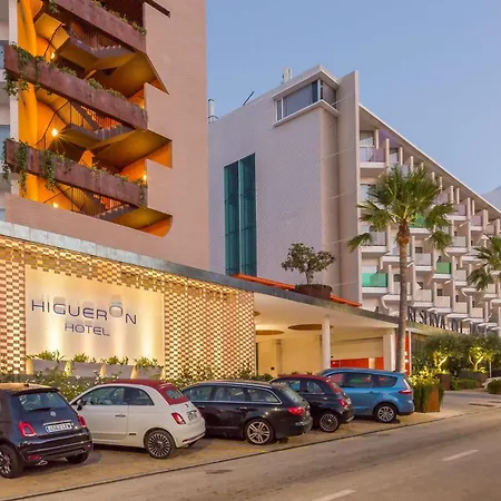 Higueron Curio Collection By Hilton (adults Only) אתר נופש פואנגירולה