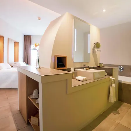 Higueron Malaga, Curio Collection By Hilton (adults Only) Fuengirola