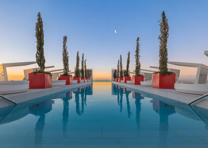 Higueron Malaga, Curio Collection By Hilton (adults Only)