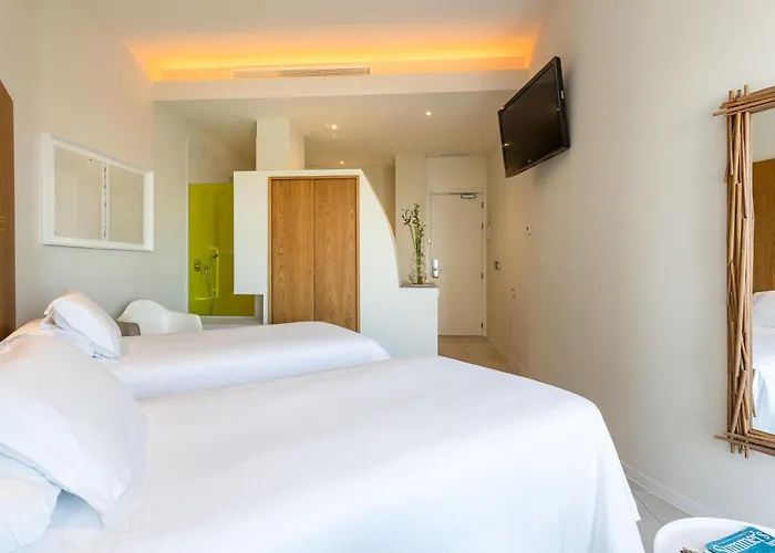 Ośrodek wypoczynkowy Higueron Malaga, Curio Collection By Hilton (adults Only) Fuengirola