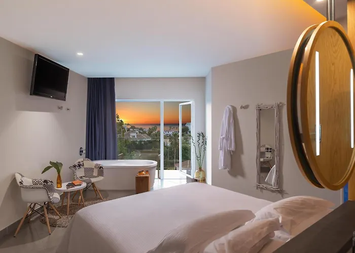 Higueron Malaga, Curio Collection By Hilton (adults Only) Fuengirola