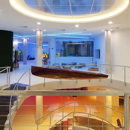 Higueron Malaga, Curio Collection By Hilton (adults Only) 5* 푸엔히롤라